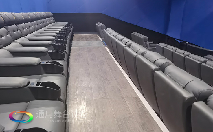 通用舞臺阻燃幕布承接羊城源雅學校報告廳舞臺機械項目，現(xiàn)已竣工驗收！